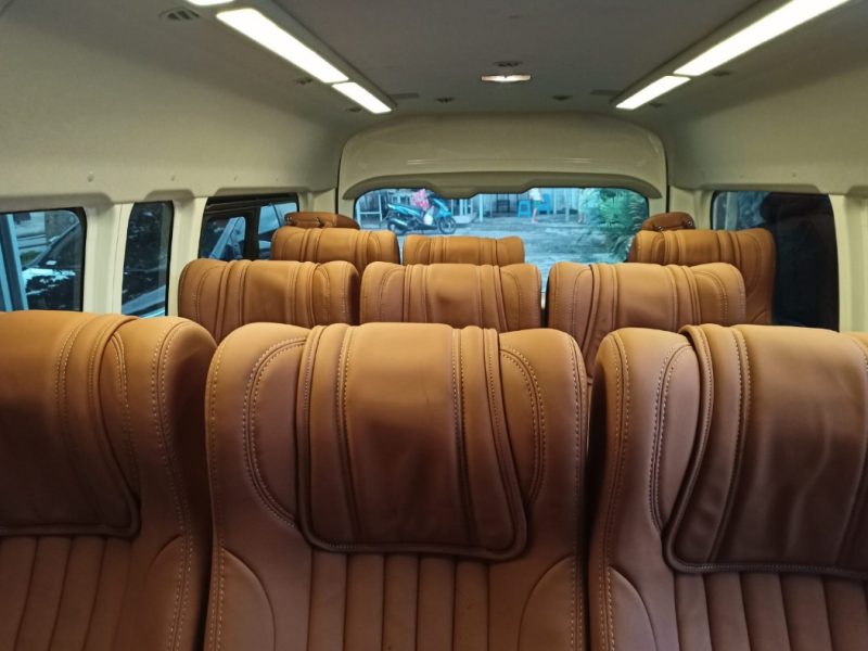 Rent Toyota hiace