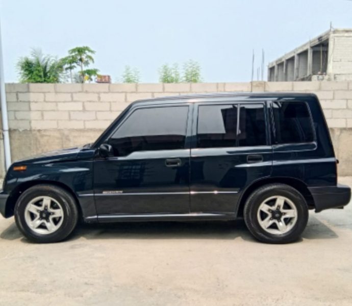 Suzuki sidekick kondisi istimewa AD