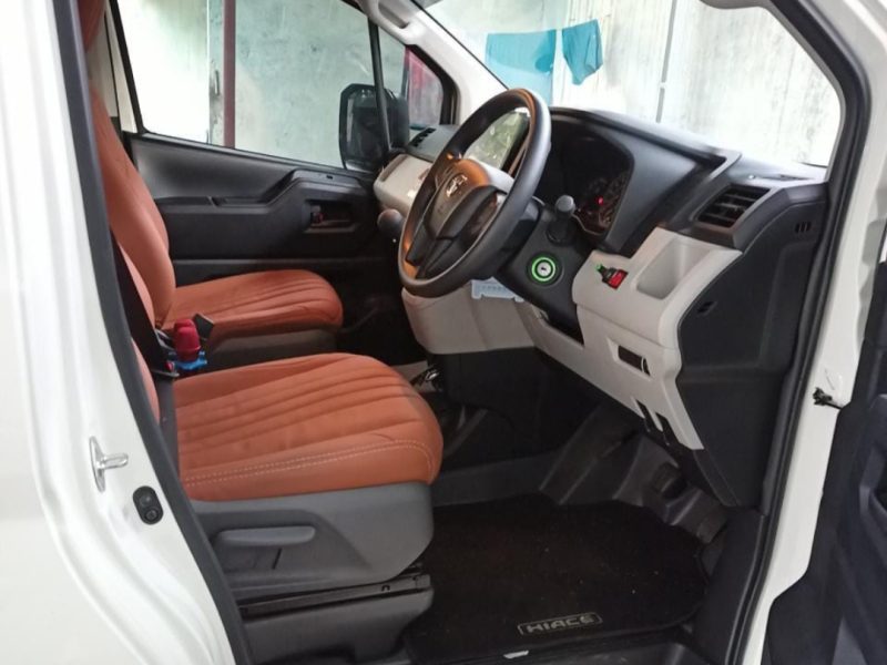 Rent Toyota hiace