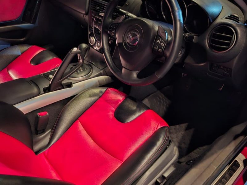 Mazda RX 8