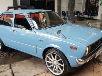 Toyota corolla 1975