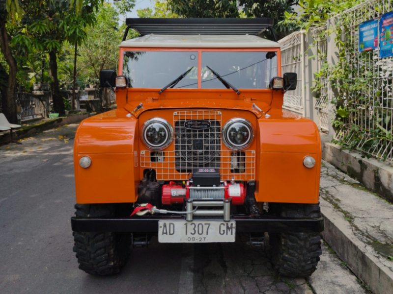 Land rover seri 1