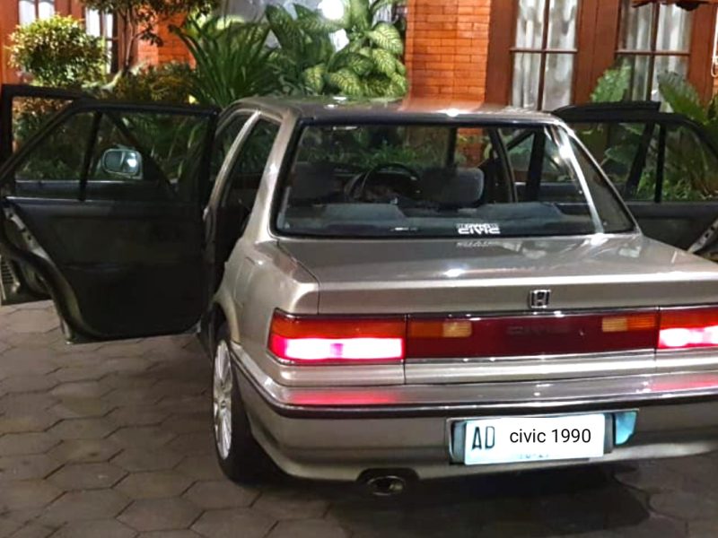 Grand Civic 1990