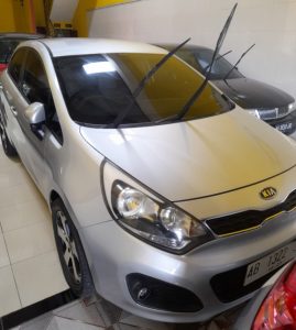 Jual beli KIA Rio 