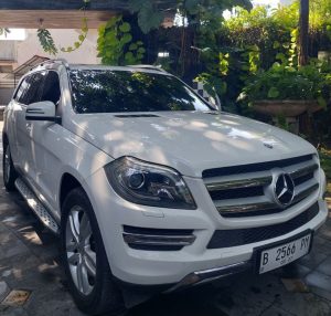 Mercedes Benz GL 400