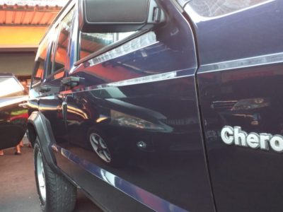 Jeep Cherokee AD solo