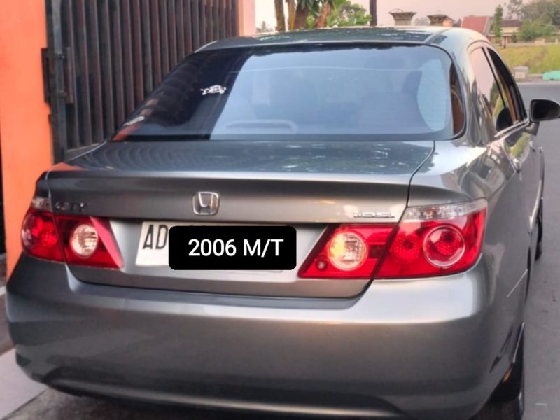 City 2006 idsi M/T